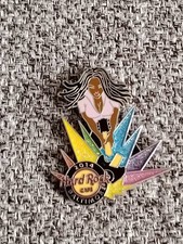 PIN GIRL HARD ROCK CAFE/