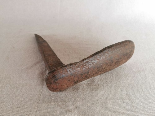 Outil ancien pied enclume - outil,