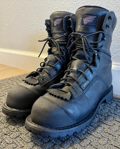 Red wing work boots - wing, size