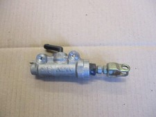 Maitre cylindre de frein