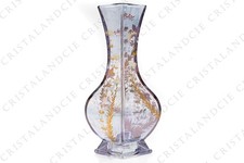 Vase aux fleurs émaillées par Baccarat XIXè. Vase with enameled flowers Baccat