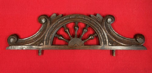 Ancien fronton bois sculpte - ancien, en