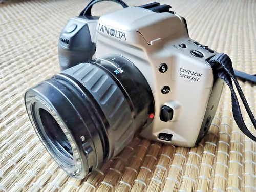 Minolta dynax 500 - minolta,