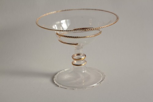 Coupe verre soufflé doré
