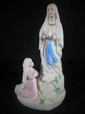 SUPERBE FIGURINE EN BISCUIT /