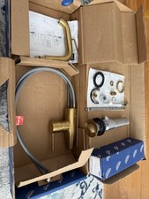 Grohe Essence 23486GNA Single Hole/Handle L-Faucet 1.2 GPM Brushed Cool Sunrise