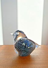 Sculpture d’oiseau en