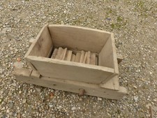 Ancien broyeur à pommes en