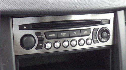 Plaque radio peugeot - 207, rc