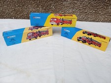 Lot De 3 Camions Trucks Corgi Aerial Ladder Grande Échelle Box