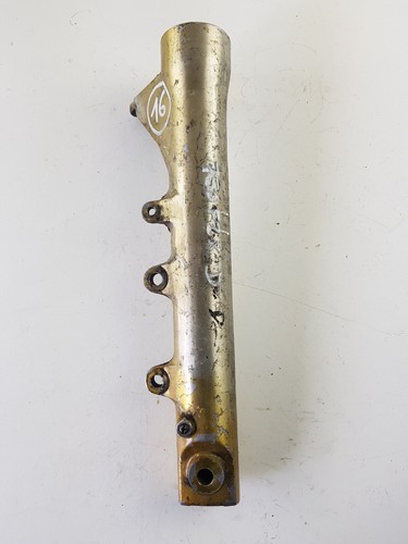 Fourreau droit fourche - /,
