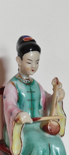 Statuette personnage - s),
