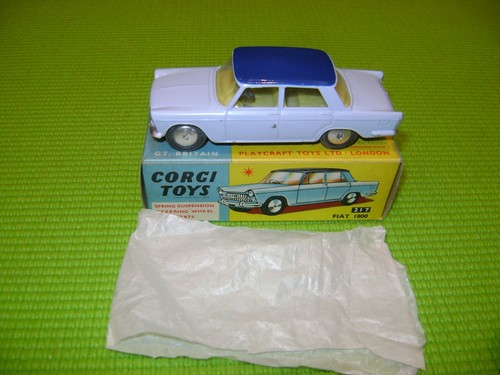 Corgi toys 217 - toys, 1800