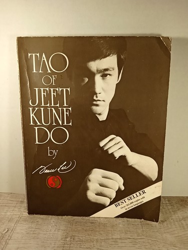 Tao jeet kune by bruce - tao, of