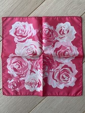 Foulard Yves Saint Laurent à
