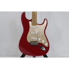 FENDER DELUXE POWERHOUSE STRAT