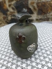 Guérin petit pichet grès de Bouffioulx Belgique décor 3 fleurs de lys