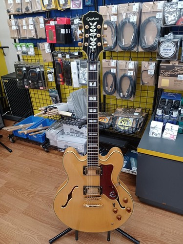 Epiphone sheraton - epiphone,