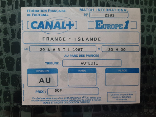Ticket foot collection - collection, "