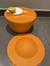 Tupperware essoreuse à salade
