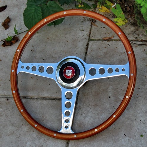 Volant bois 38cm complet - volant,