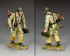 LW070  FJ MG42 Machine Gunner