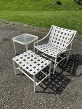 Vntg.Arne Jacobsen 70sTropitone Mid-century 9 Piece white outdoor lounge seating