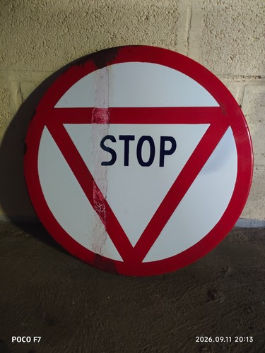 Ancien panneau routier - panneau, stop