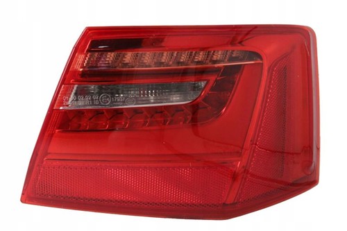 Audi berline 2011 feu - a6,