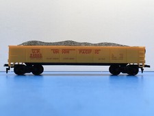HO Scale Union Pacific 29500 Freight Train Gondola With Coal Load  #6
