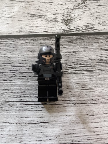 Figurine minifigure lego - /,