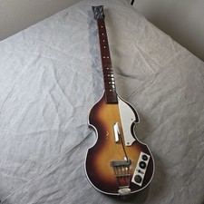 Guitar Hero PS3 Beatles Hofner