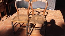 2 chaises anciennes