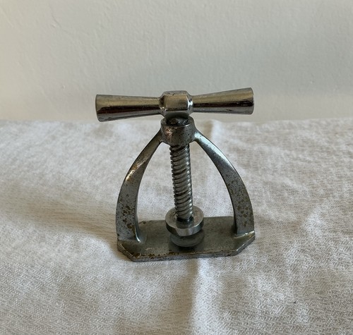 Ancien casse noix noisette - casse, ou