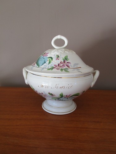 Soupiere mariee ancienne - soupiere,