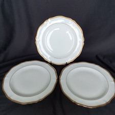 3 assiettes plates en
