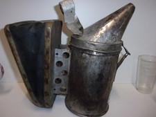 Enfumoir à abeilles -