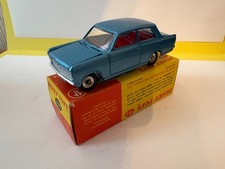 DINKY TOYS 136 VAUXHALL VIVA