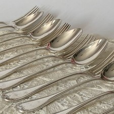 Service de couverts 12 pièces
