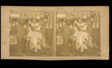 Amoureux en costume oriental