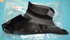 carénage moulure gauche