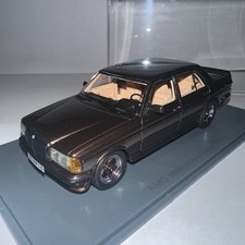 1/43 Mercedes Benz 280E AMG W123 Neo Models