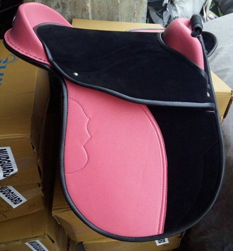 Nouveau poney pad selle
