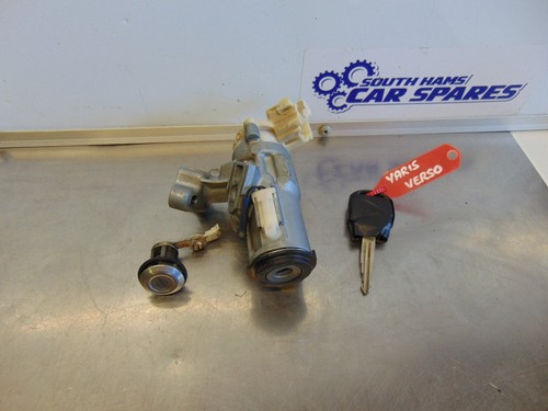 Toyota yaris lock kit - yaris,