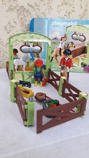 playmobil box à chevaux spirt