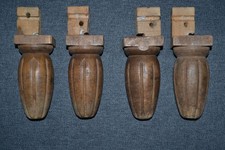 4 pieds anciens de lit