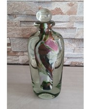 Flacon en verre avec des