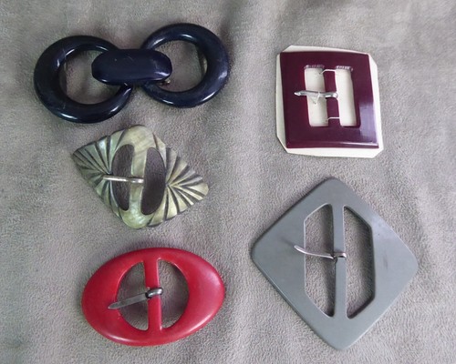 Lot cinq boucles - de, de