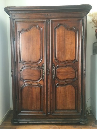 Belle armoire portes - 2, louis