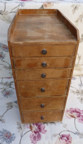 Petit meuble horloger - petit,